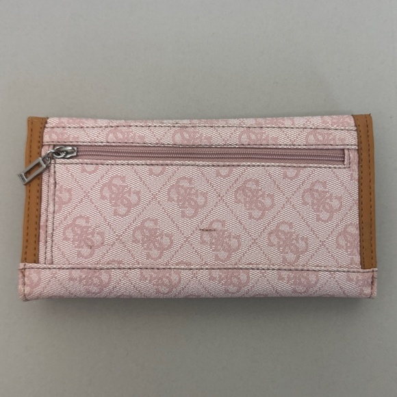 NWOT Authentic Guess Trifold Monogram Wallet - Picture 8 of 8